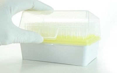pipette tip box